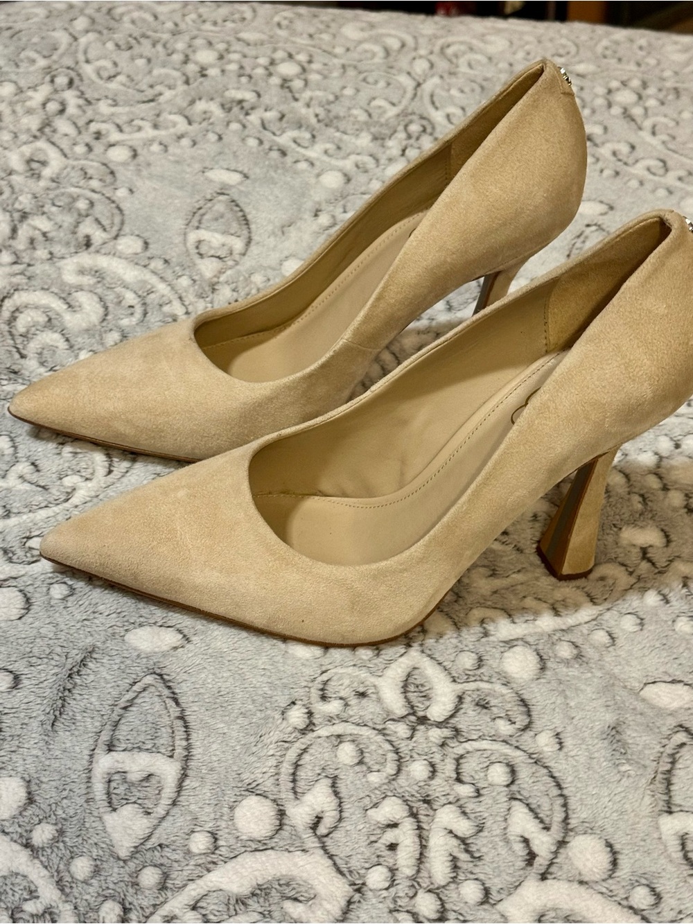 Sam Edelman Antonia Suede Pumps Size 8